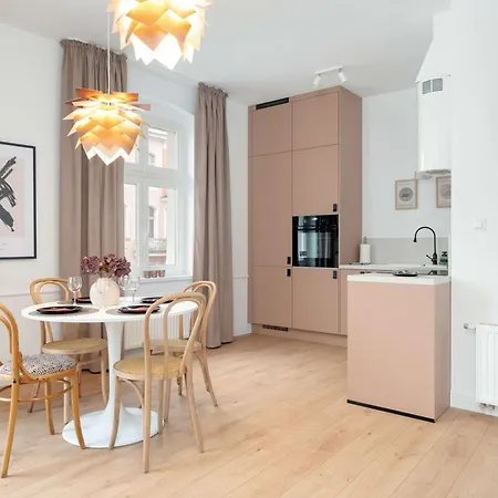 Stylowy Apartament W Poznaniu Balkon & Smarttv By Noclegi Renters Exterior photo